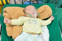 Cứu trẻ sơ sinh quấy khóc bú kém đe dọa tử vong