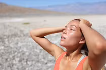 Bác sĩ chỉ cách tránh sốc nhiệt trong những ngày nhiệt độ cao