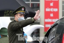 Bệnh viện Bạch Mai khám bệnh trở lại sau thời gian cách ly vì COVID-19