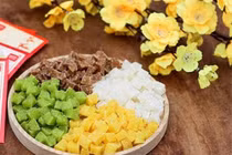 Bí quyết làm mứt dừa viên cực lạ cho ngày Tết