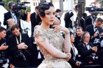 Chỉ riêng trang phục đi Cannes 2022 của Lý Nhã Kỳ tốn khoảng 50 tỷ