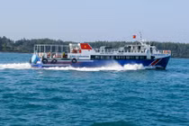 Cấm biển, cho nghỉ học để tránh bão số 5