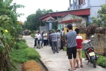 Con gái phát hiện bố gục trên vũng máu trong vườn ở Hải Dương