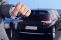 Thuê ô tô tự lái dịp Tết cần lưu ý điều gì?