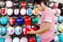 Nhận biết mũ bảo hiểm đạt chất lượng