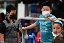 'Học sinh cả nước nên đến trường vào tháng 3'