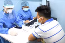 Lợi dụng dịch Covid-19, giả mạo bác sĩ bán thực phẩm chức năng