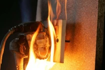 Chập điện trời nồm, một phen hú hồn