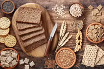 Ăn ngũ cốc nguyên hạt làm giảm đường máu và huyết áp