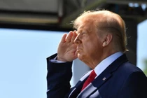 Ông Trump nói Mỹ sẽ dừng làm cảnh sát của thế giới