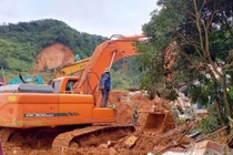 2 trực thăng sẵn sàng cứu hộ tại Quảng Trị