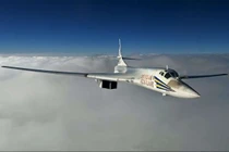 Video Thiên Nga Trắng chiến đấu trên chiến trường Syria