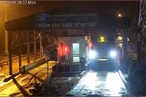 Bãi rác lớn nhất Hà Nội thông xe trở lại sau 3 ngày bị chặn