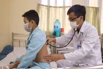 Cảnh giác với viêm não virus ở trẻ