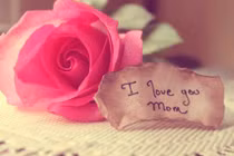 Lời chúc 8/3 dành cho mẹ chồng, mẹ vợ tương lai gần gũi, xúc động nhất