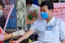 Hơn 200 y bác sĩ Bệnh viện Thống Nhất TPHCM đã hiến máu, cùng vượt qua dịch Covid-19