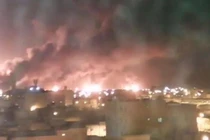 Houthi tấn công thành công mỏ dầu Ả rập Xê út, Washington nóng bỏng