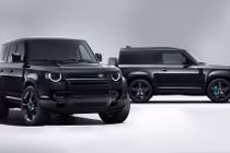 Land Rover Defender V8 Bond Edition.