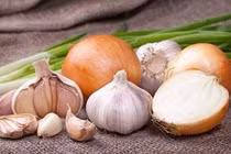 Hôi miệng từ cuống họng - Phải làm sao?