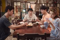 Phim truyền hình Việt mùa giãn cách: Vẫn nan giải về kịch bản?