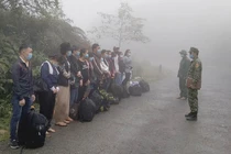 Phát hiện hàng trăm người nhập cảnh trái phép trong bốn ngày
