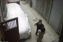 Phó Vụ trưởng của Bộ TN&MT lên tiếng vụ đánh phụ nữ vì tranh chỗ để ô tô