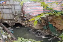 Nước thải "bức tử" sông hồ Hà Nội