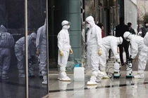 Tuần qua: Số ca nhiễm COVID-19 trên thế giới vượt ngưỡng 1,2 triệu người