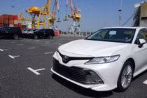 Ô tô nhập khẩu tăng mạnh, sắp cân bằng với xe sản xuất nội địa