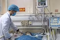  Cẩn thận đột quỵ vì áo chống nóng