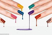 Ngửi mùi sơn móng tay độc