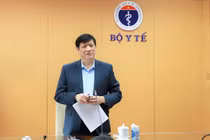 Đề nghị Bộ Chính trị kỷ luật Bộ trưởng Bộ Y tế Nguyễn Thanh Long