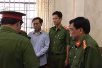 Bắt tạm giam nguyên Chủ tịch, Phó chủ tịch UBND TP Trà Vinh