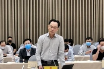 Thứ trưởng Hoàng Minh Sơn thông tin về việc cho học sinh trở lại trường.