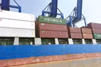 Báo động không giấy phép, doanh nghiệp vẫn ồ ạt nhập khẩu phế liệu