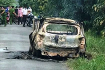 Phát hiện bộ xương người cháy khét trên xe taxi