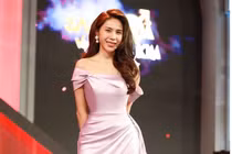 Liệu làng giải trí Việt có cần một cuộc 'phong sát'?