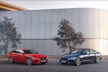 Jaguar XE có thêm tùy chọn hệ thống truyền động lai điện và các công nghệ kết nối mới
