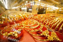 Đề nghị điều tra tiệm vàng giao dịch 2.520 tỷ với Công ty Nhật Cường