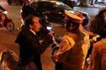  Bộ GD&ĐT nói gì về vụ xưng là Vụ trưởng của Bộ khi bị công an kiểm tra nồng độ cồn?