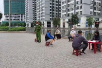 Cư dân chung cư bị xử phạt vì tập thể dục đông người giữa mùa dịch