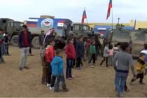 Video: Quân đội Nga lần đầu tiên tiến vào thành phố Raqqa