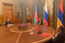 Armenia và Azerbaijan ngừng bắn nhân đạo, nhưng vi phạm chỉ sau vài phút 