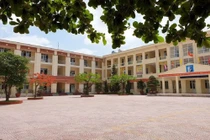 100% phiếu đồng ý khiển trách hiệu trưởng trường cô giáo đánh học sinh