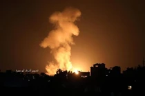 Không quân Israel lại không kích Hamas trên Dải Gaza