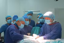 Nội soi đĩa đệm cổ lối trước: tránh hỏng cột sống