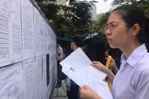 Hà Nội bất ngờ thay đổi nguyện vọng đăng kí lớp 10: Phụ huynh lo lắng