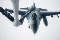 Không quân Mỹ diễn tập quân sự chung với các nước Đông Âu trên Biển Đen