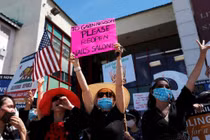 Cộng đồng làm nail gốc Việt ở Mỹ đoàn kết sau câu nói của thống đốc