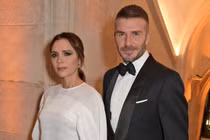Công ty thời trang của Victoria Beckham bên bờ vực sụp đổ